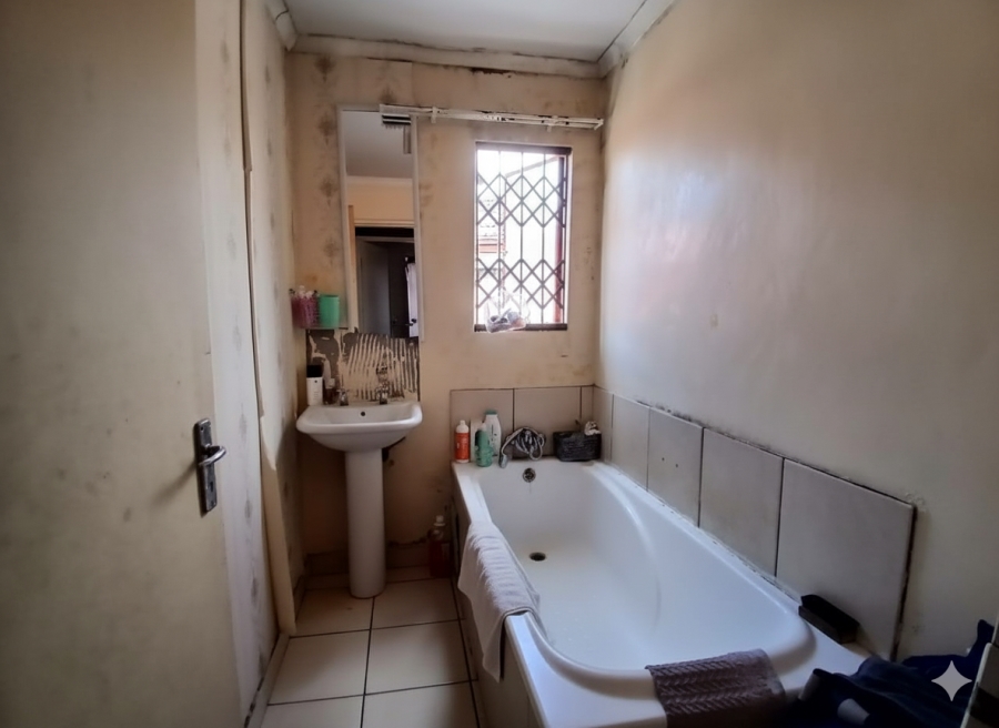 3 Bedroom Property for Sale in Seraleng North West